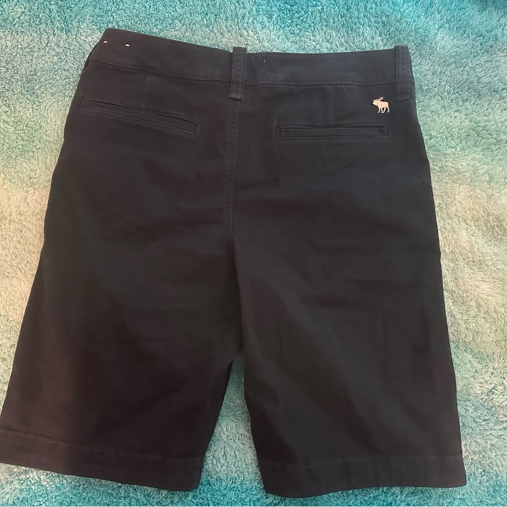 Abercrombie & Fitch Kids Khaki Shorts with Embroidered Logo NAVY Sz 15/16